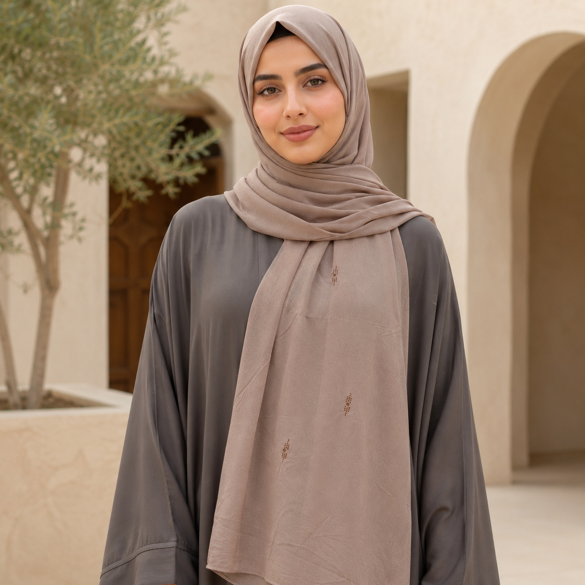 Ladies Kuwaiti Shella