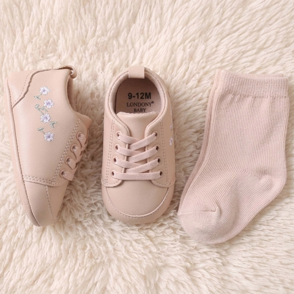 Girls Shoes and Socks Set
