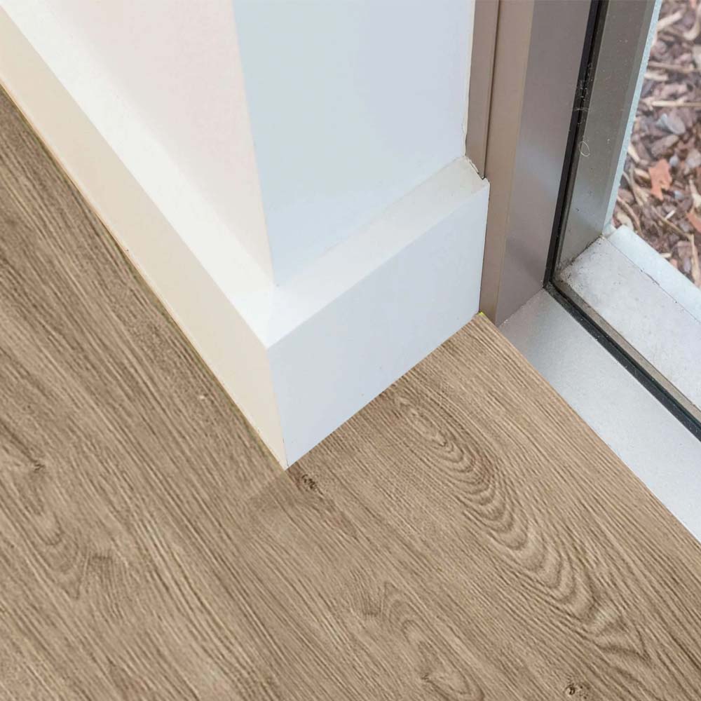 Laminate Flooring 1226x188x4mm 12 Piece 2.765m²