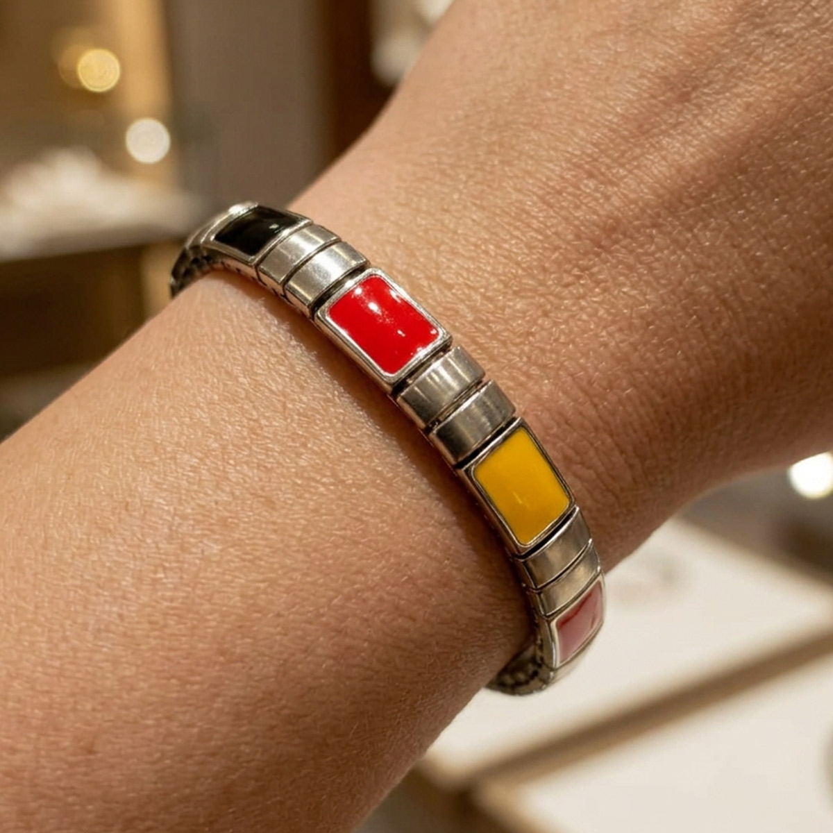Bracelet
