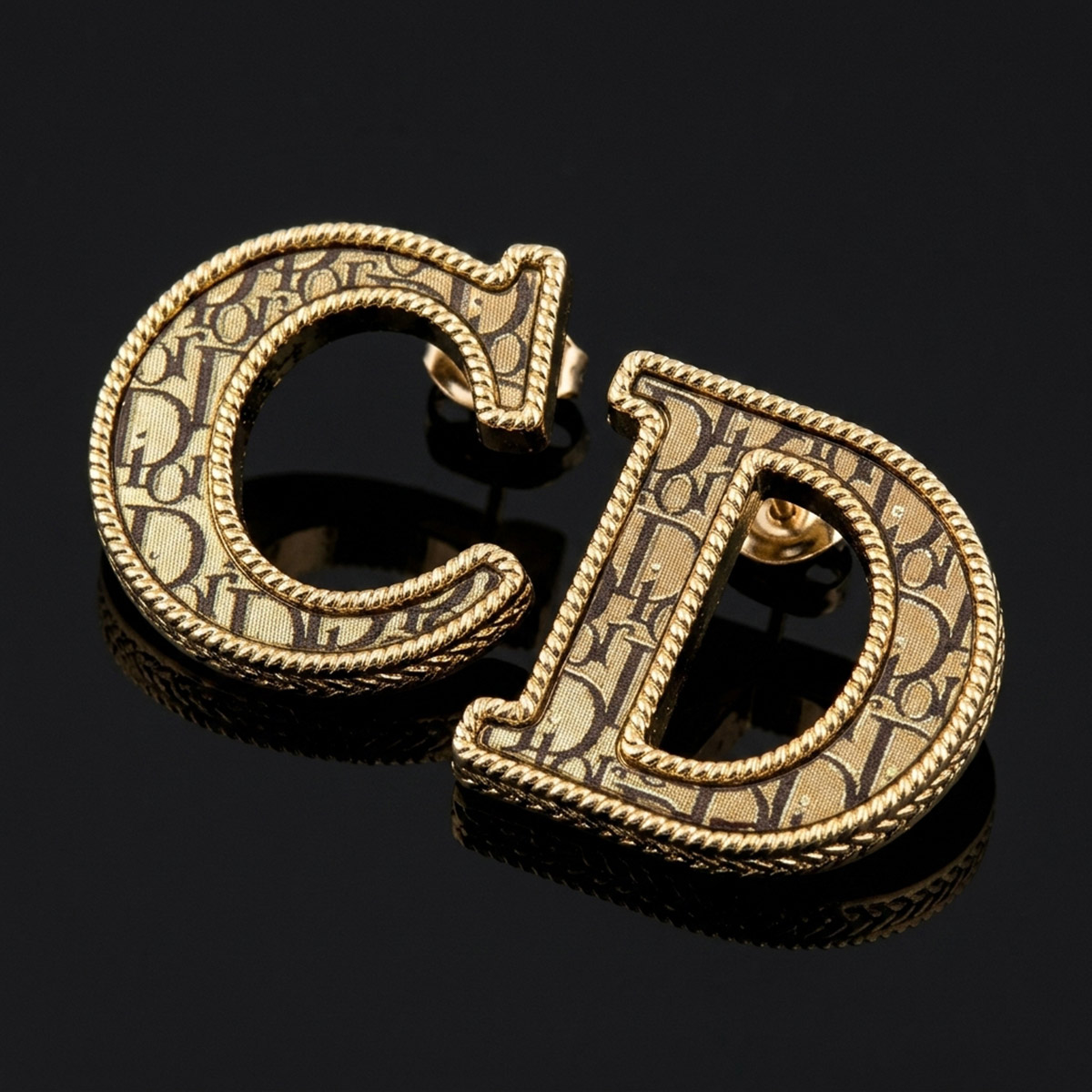 Brooch