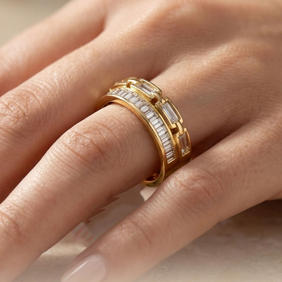 Ladies Finger Ring