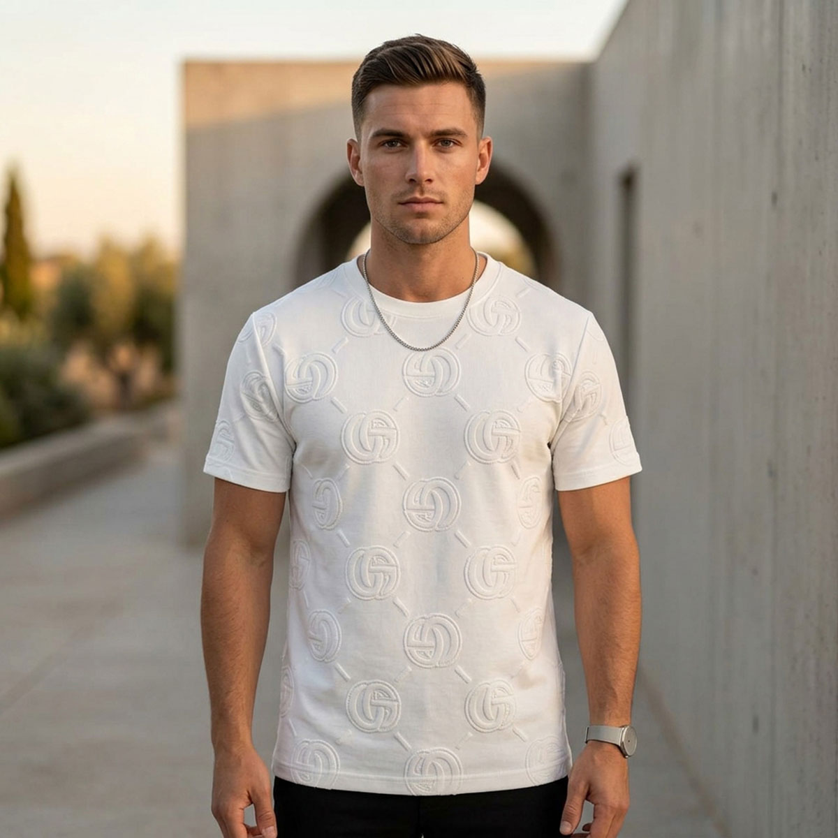 Men Plain Round Neck T-Shirt Short Sleeve