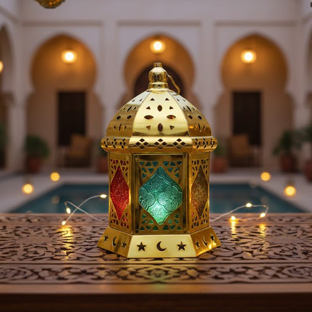 Metal Fanous Decorative Item