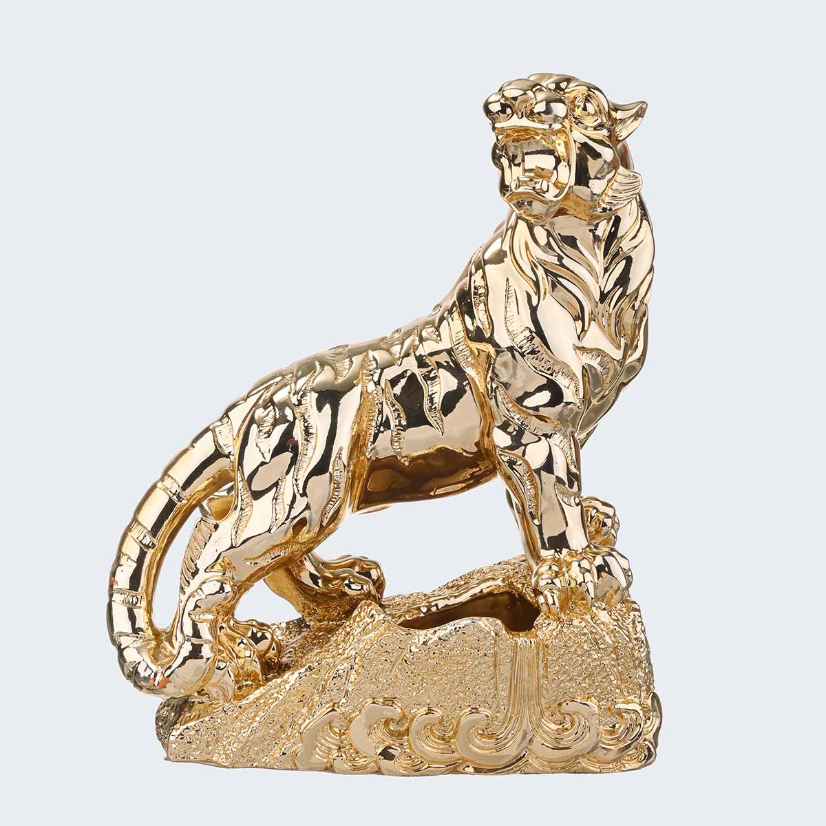 Decorative Lion Figure