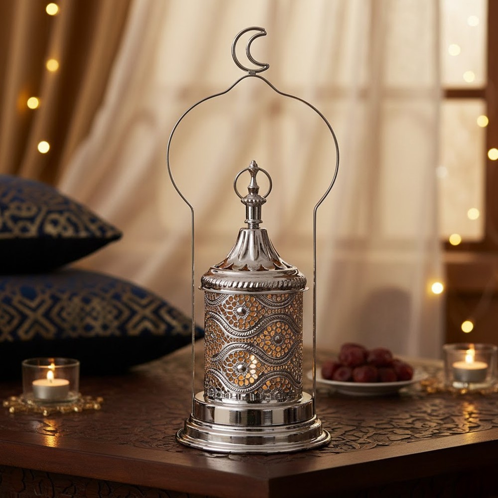 Silver Fanous with Light