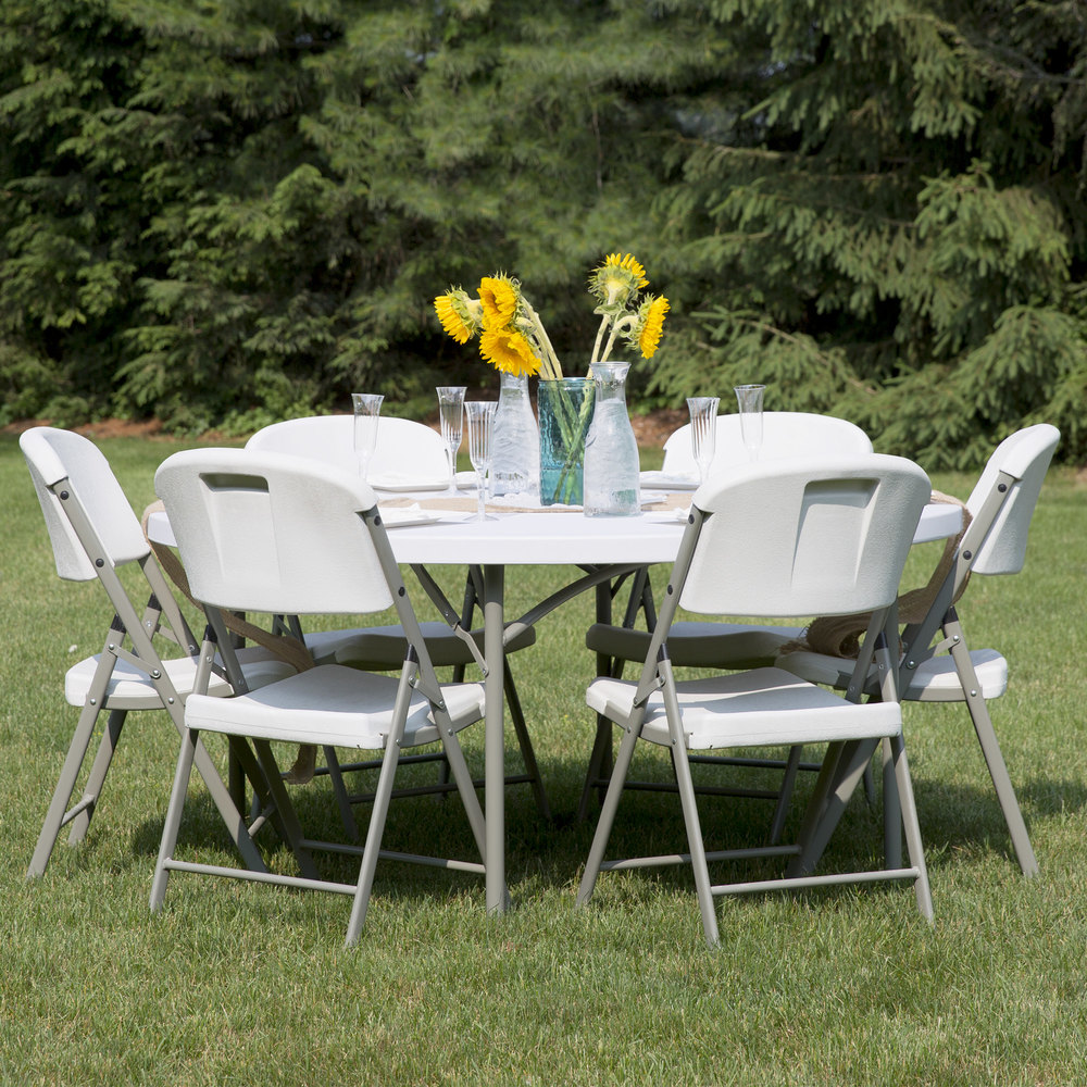 Large Round Plastic Table