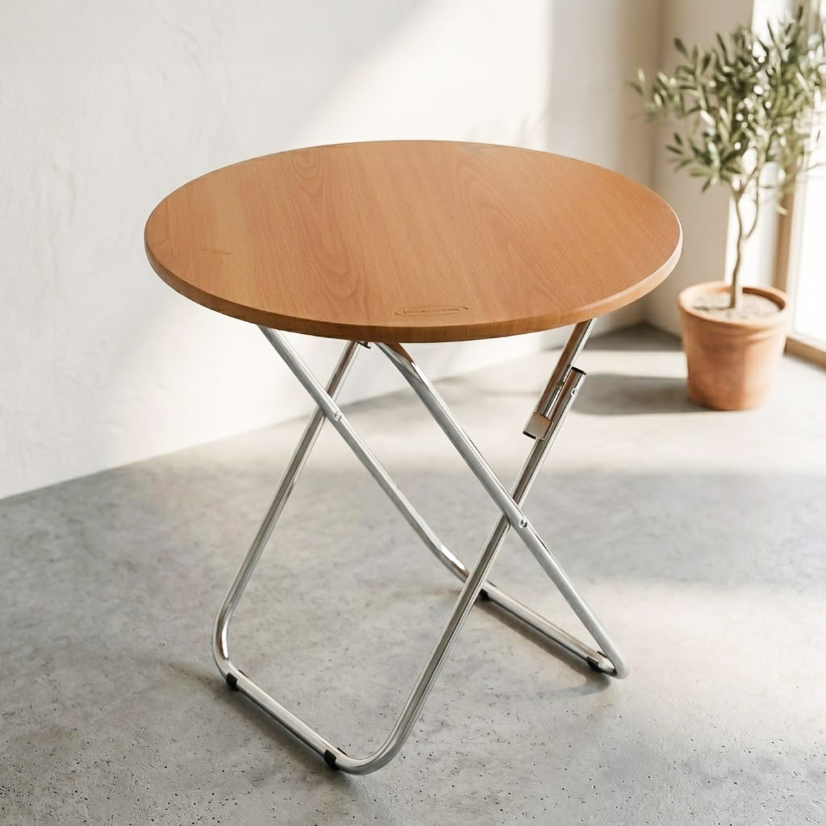 Wooden Table 60x60cm