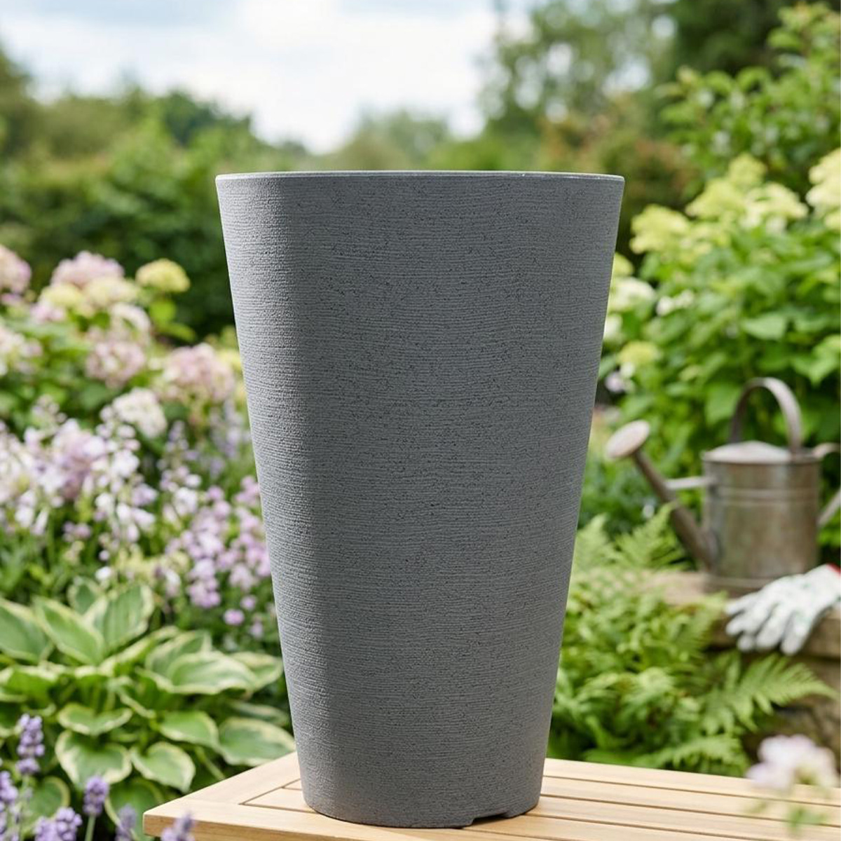 Plastic Flower Pot
