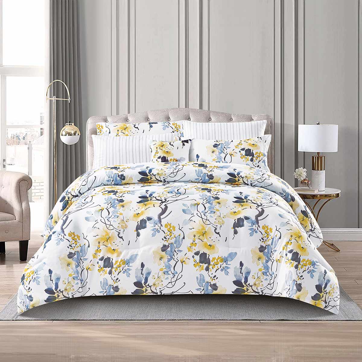 Microfiber Geometric Printed Double Comforter Set 4 Piece