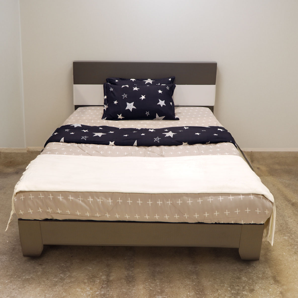 Double Bed 1.5x2m