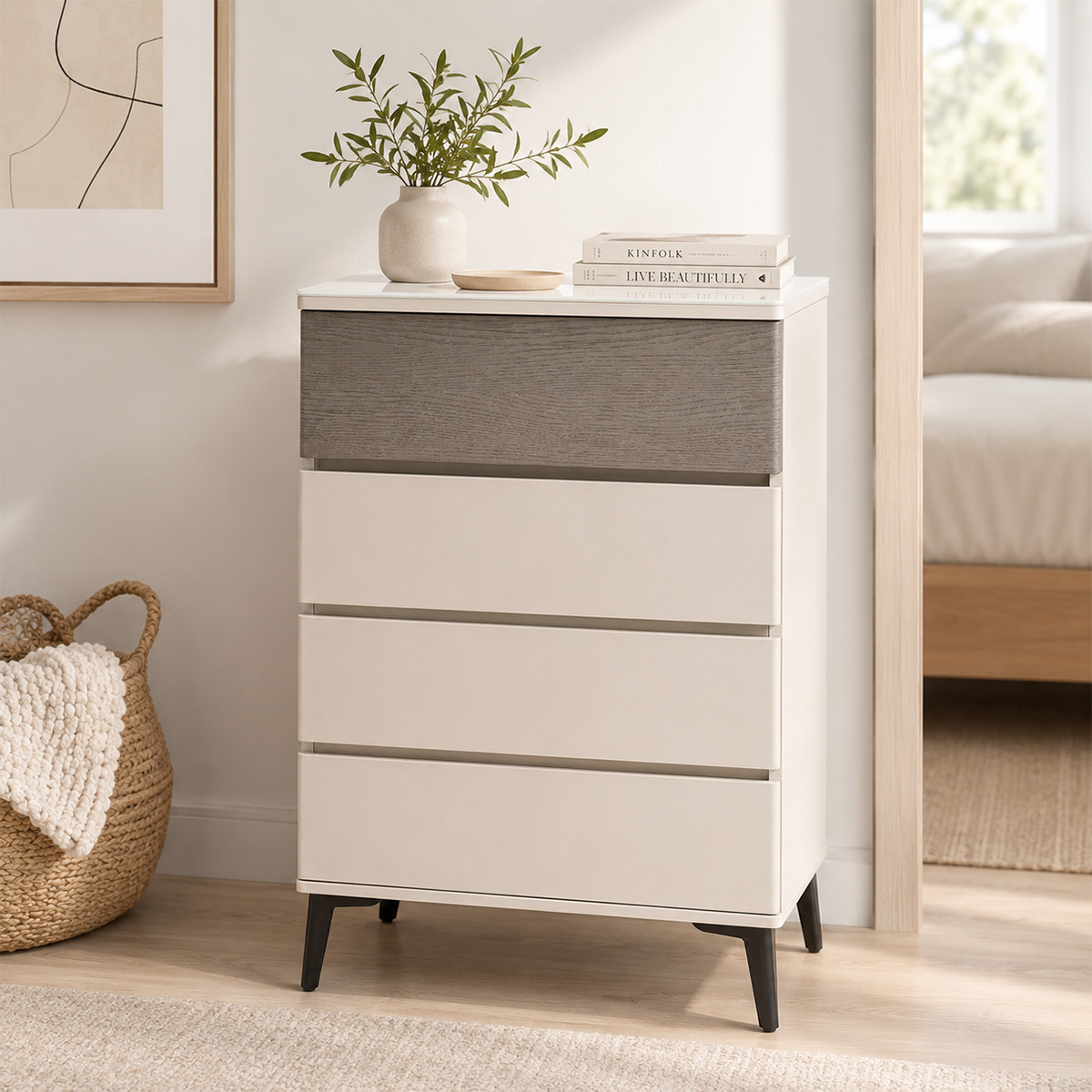 Modern Chest of Drawers 4 Door