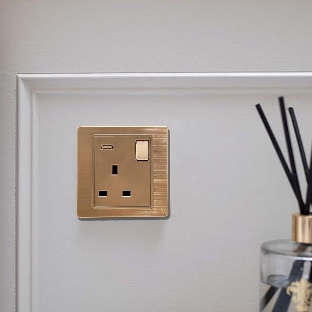 13A SP Switched Socket
