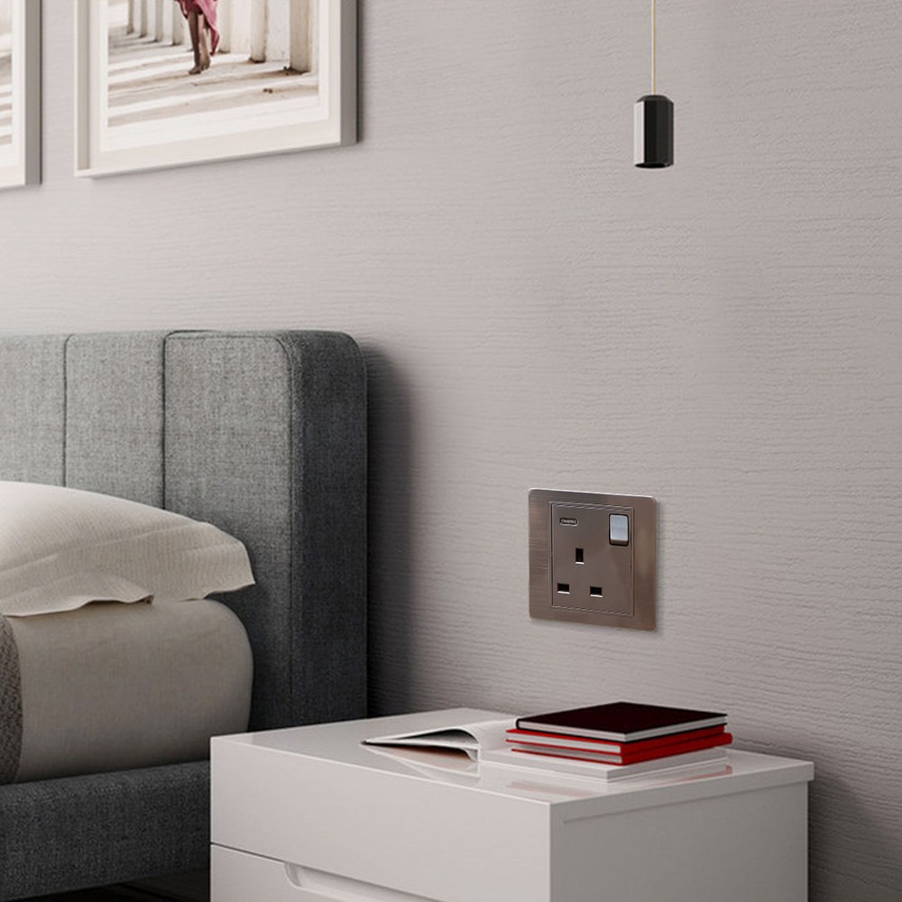 13A DP Switched Socket