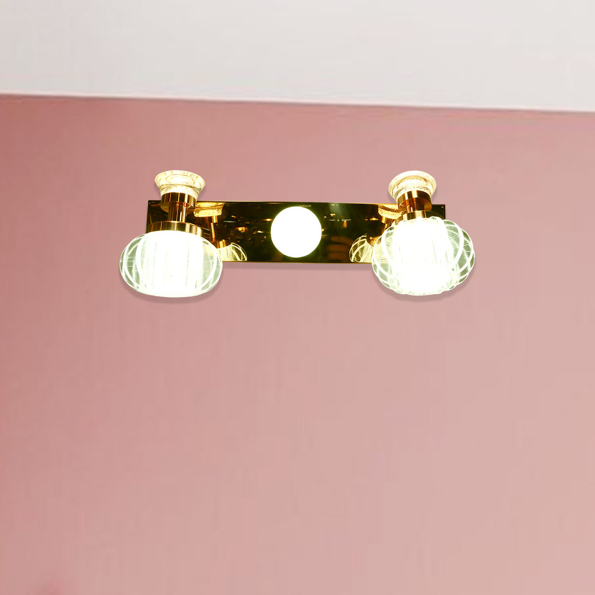 Classic High Range Mirror Light