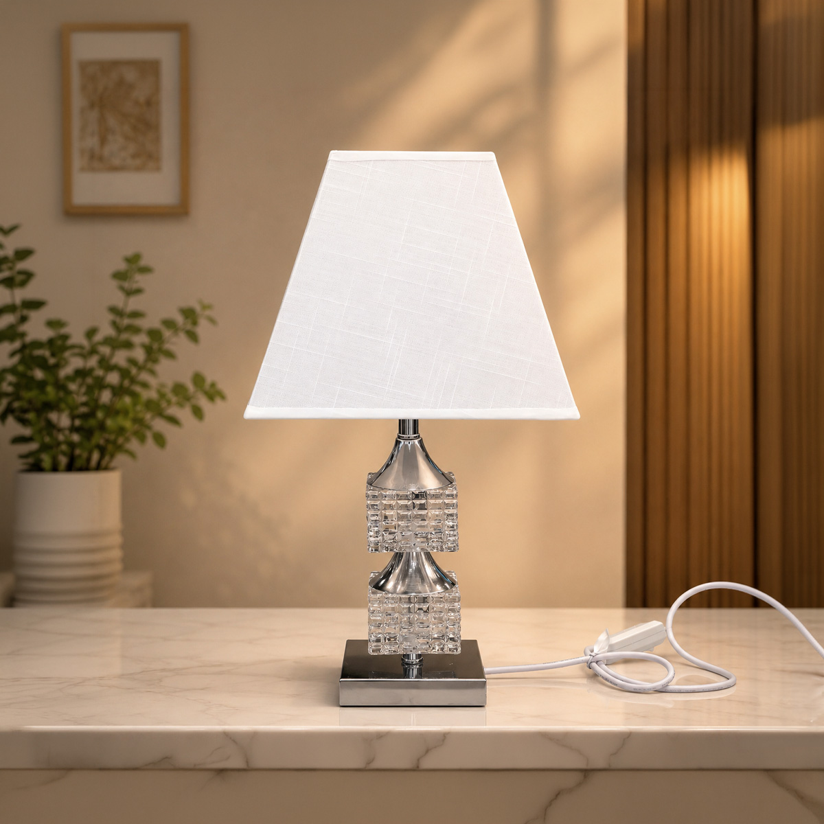 Metal Base Table Lamp