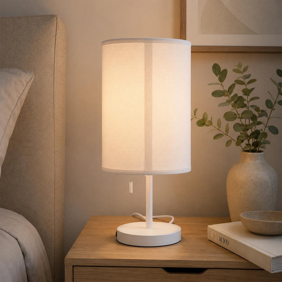 Metal Base Table Lamp