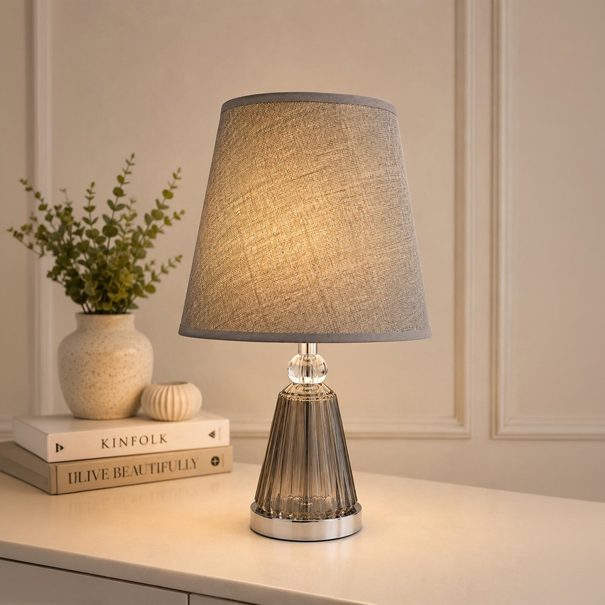 Metal Base Table Lamp