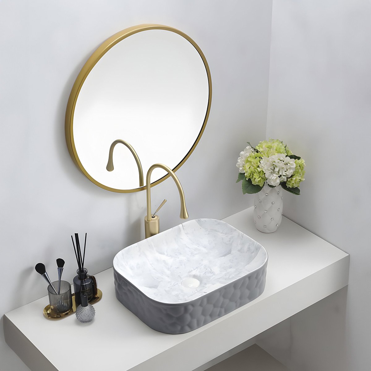Marbleized Basin
