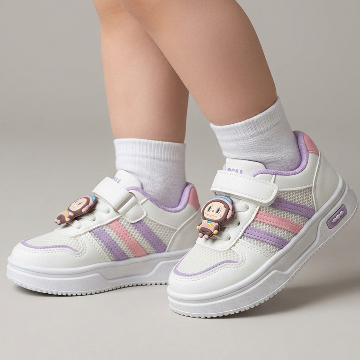 Girls Sports Shoes