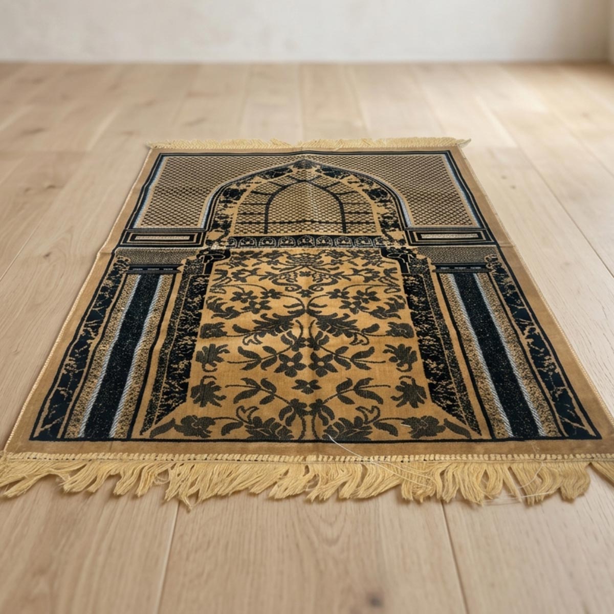 Megane Dark Walnut Prayer Mat 70x110cm