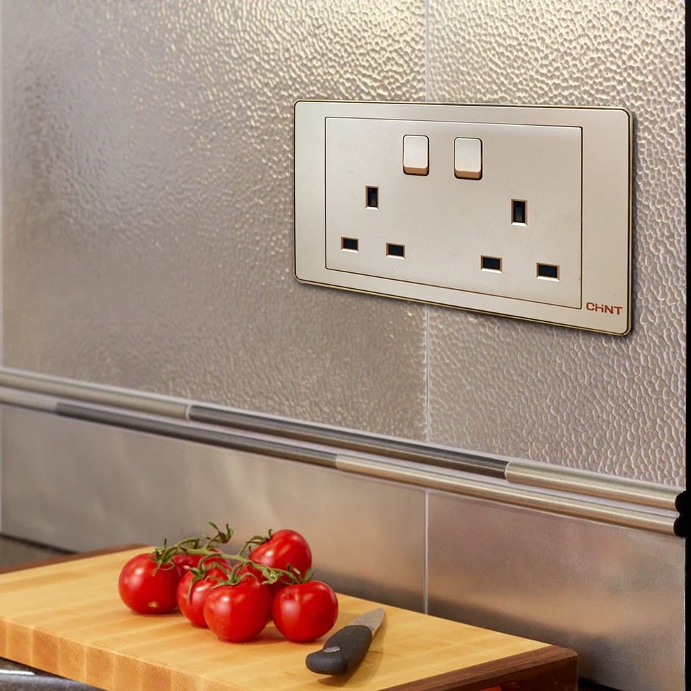 Double Socket 13A 250V