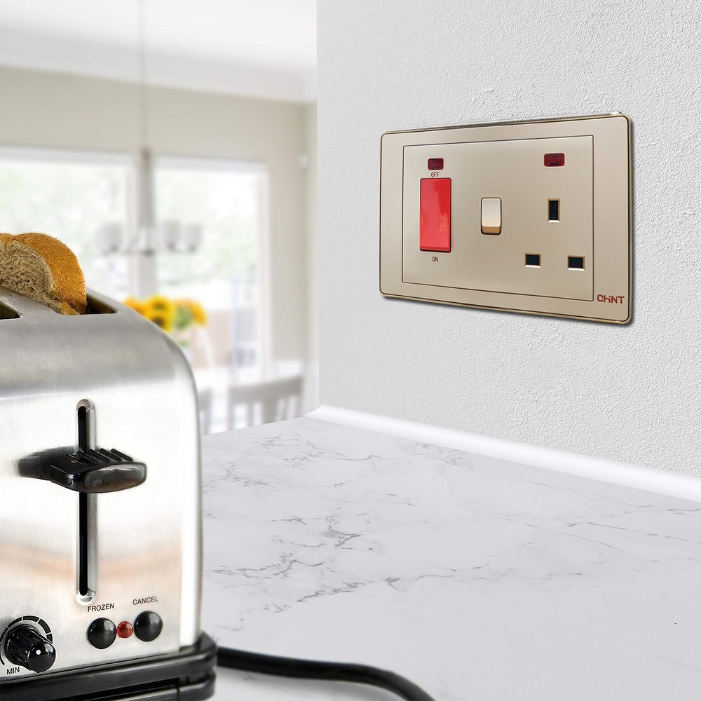 Cooker Switch with Socket