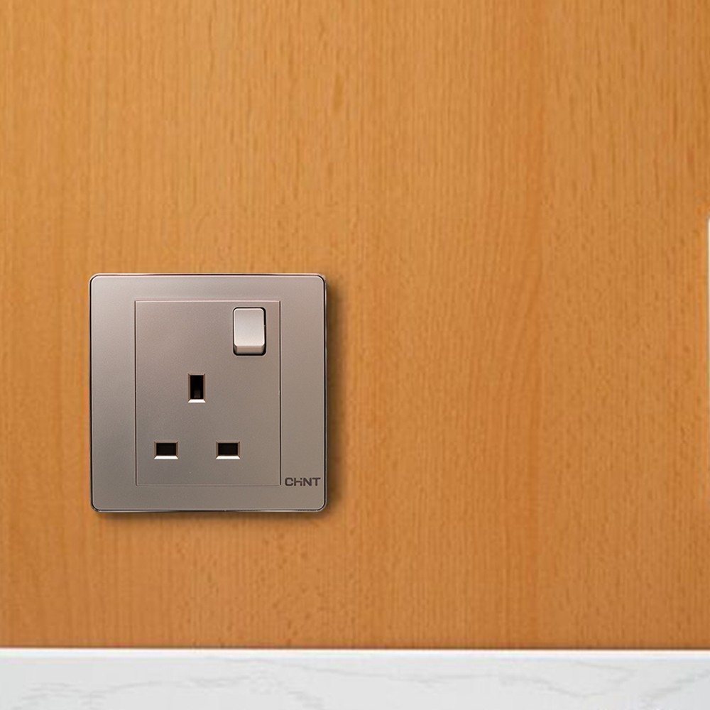 Single Socket 13A 250V