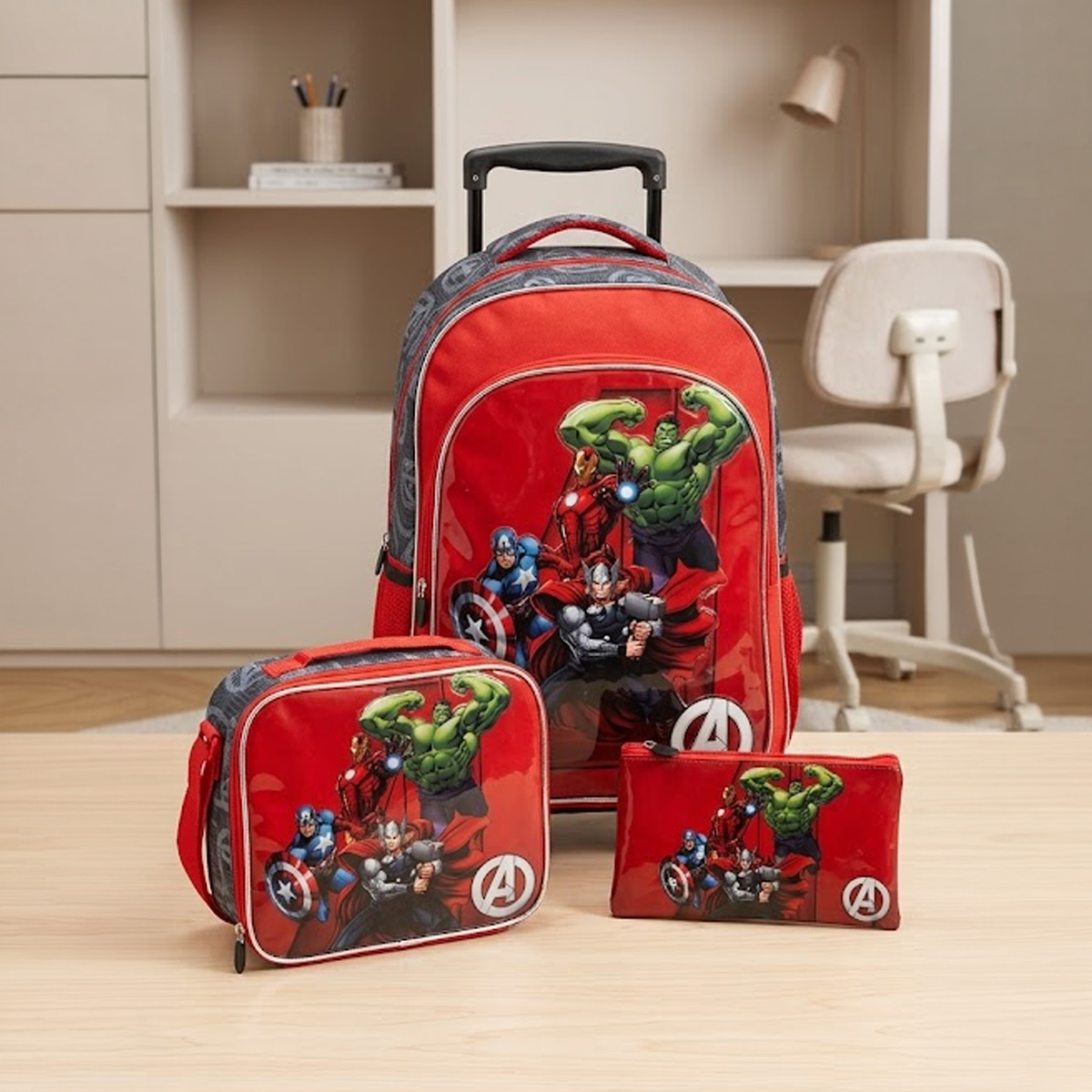 Avenger Trolley Box 183 in 1 Set